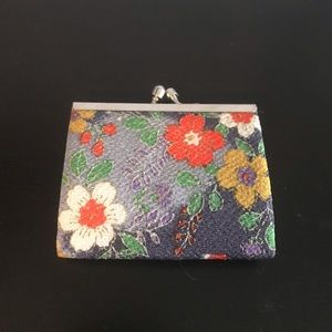 Vintage Floral Coinpurse
